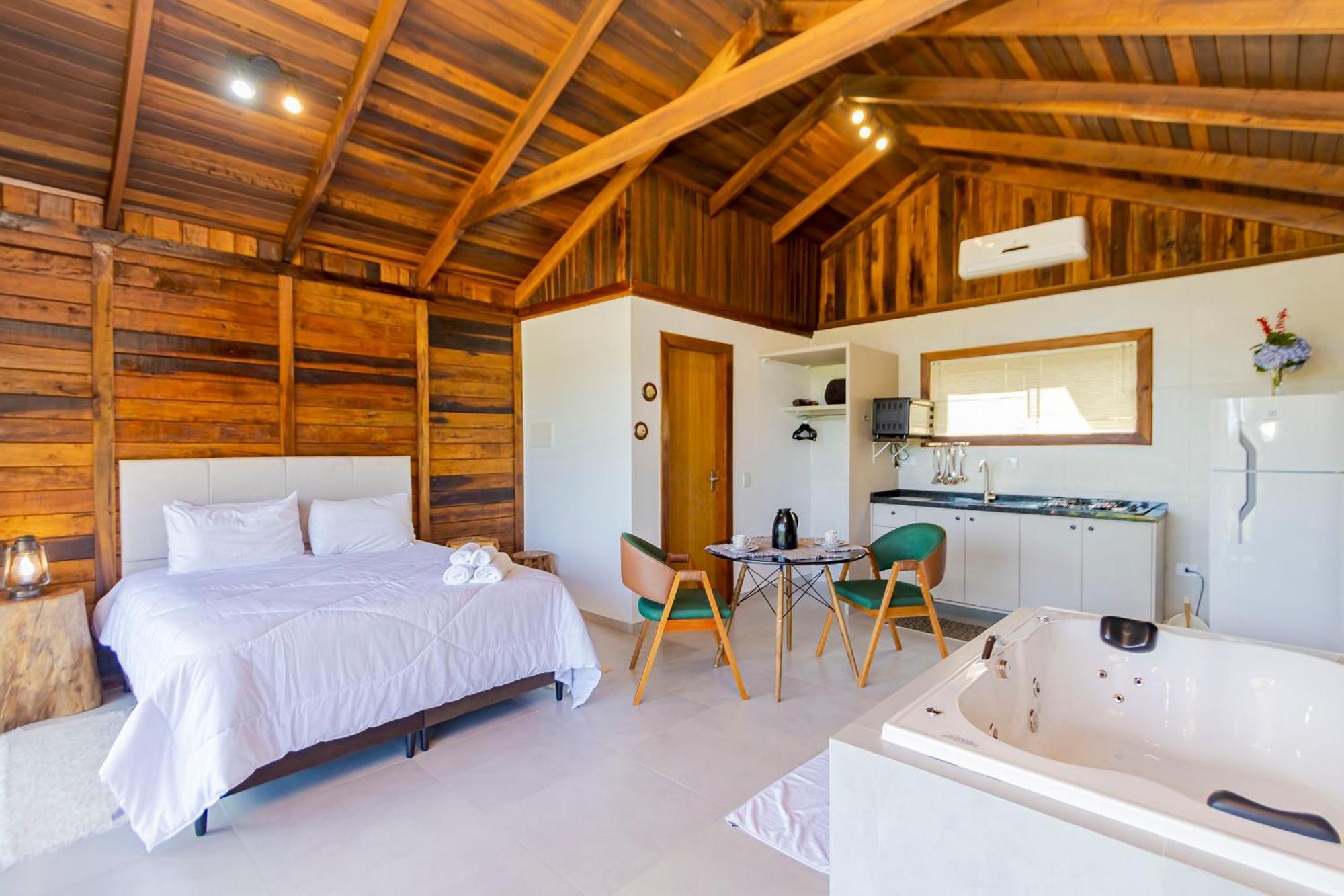 Estoril Chalet *